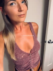 Kendi - escort Kłecko