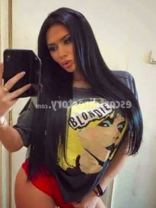 Nicola - escort Trzebiatów