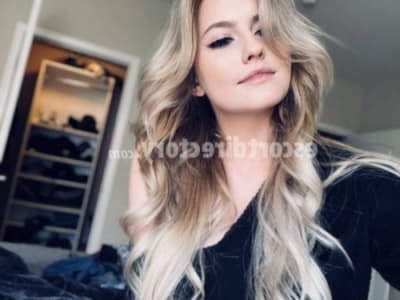 Chloe - escort Krośniewice