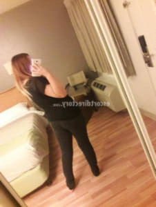 Elizia - escort NowaRuda